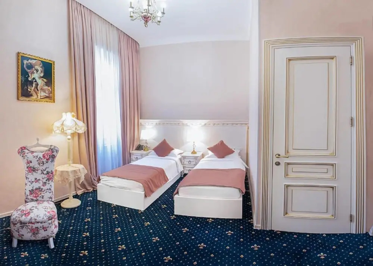 Отель «Винтаж»