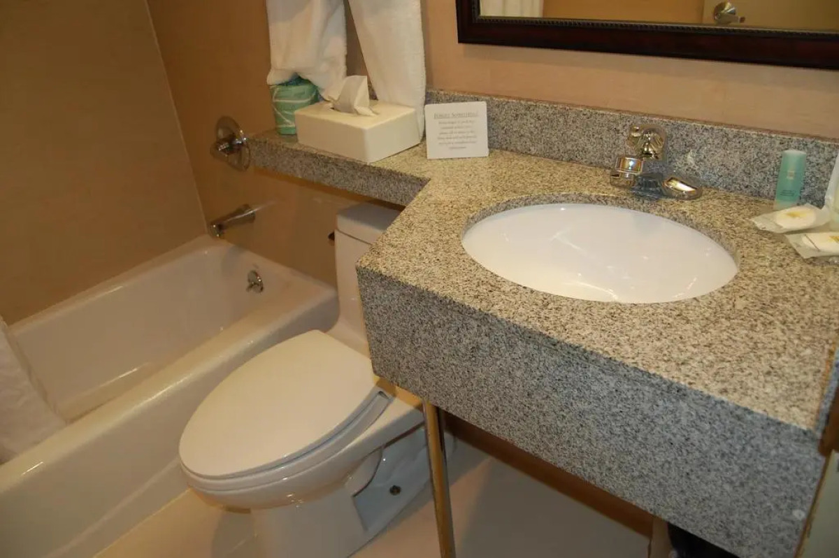 Ramada by Wyndham New York Times Square West