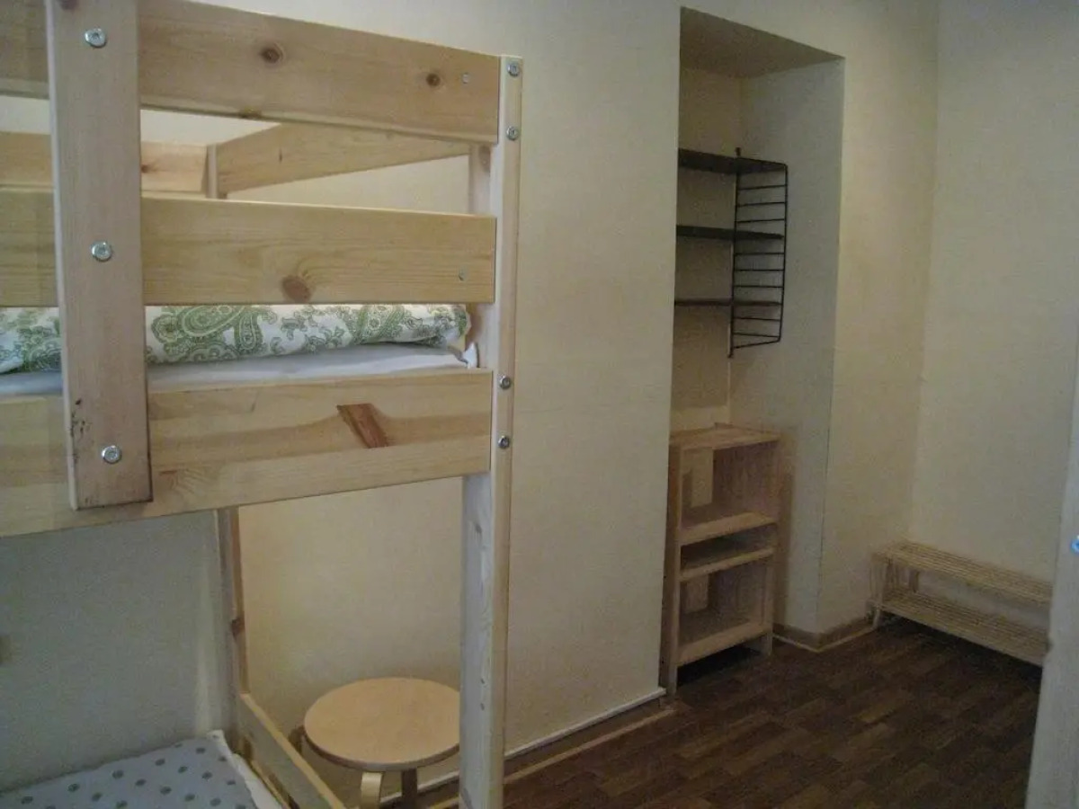 Хостел на 12 линии