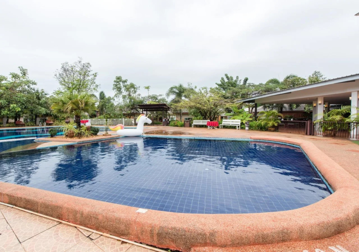 Eastiny Resort & Spa