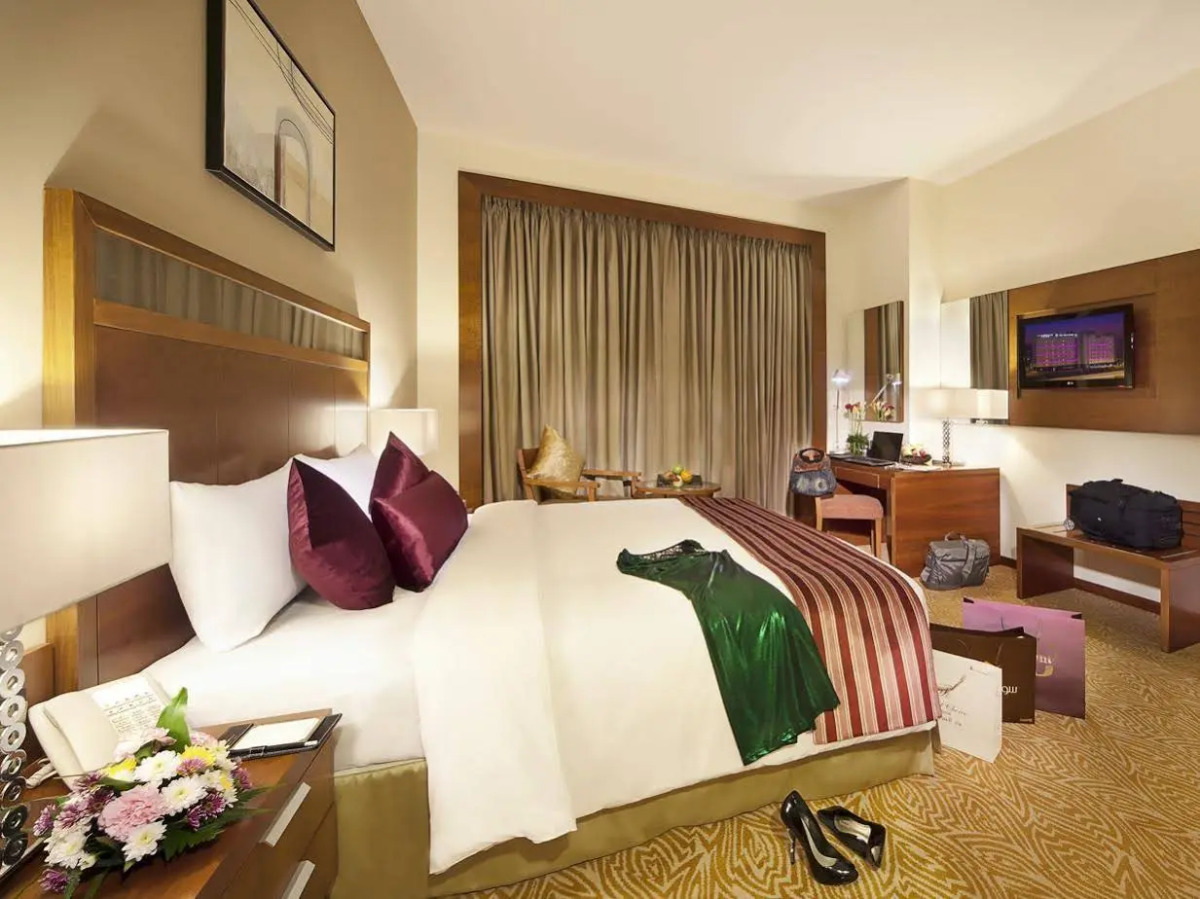 Отель Landmark Grand Hotel