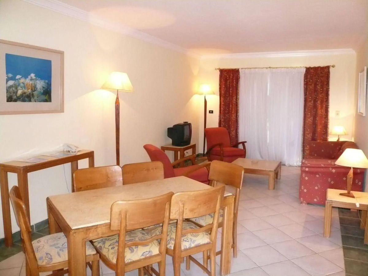 Logaina Sharm Resort