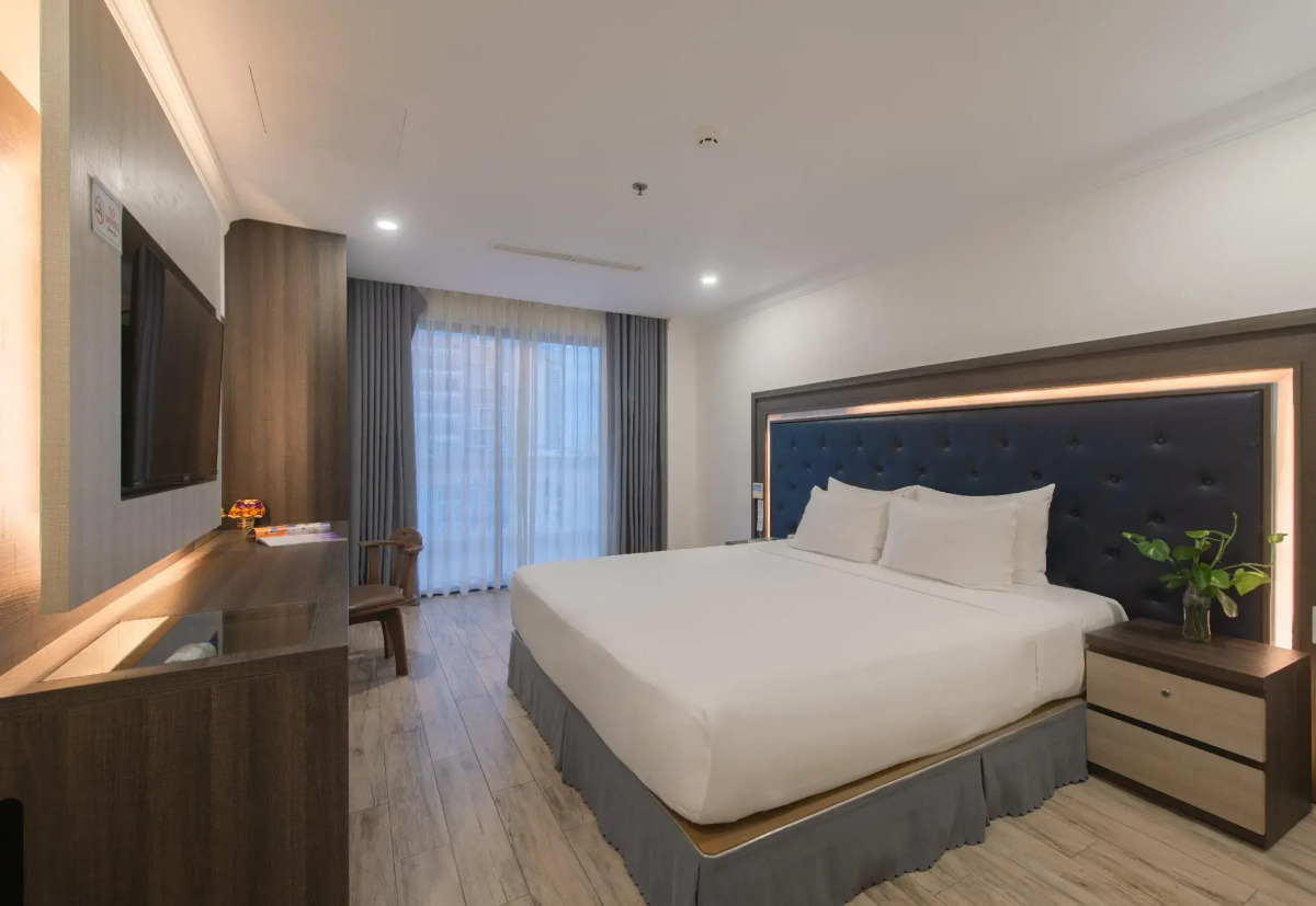 Seven Seas Hotel and Apartment