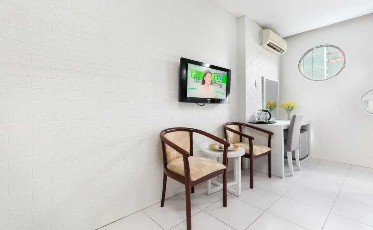 Centana Saigon Hotel