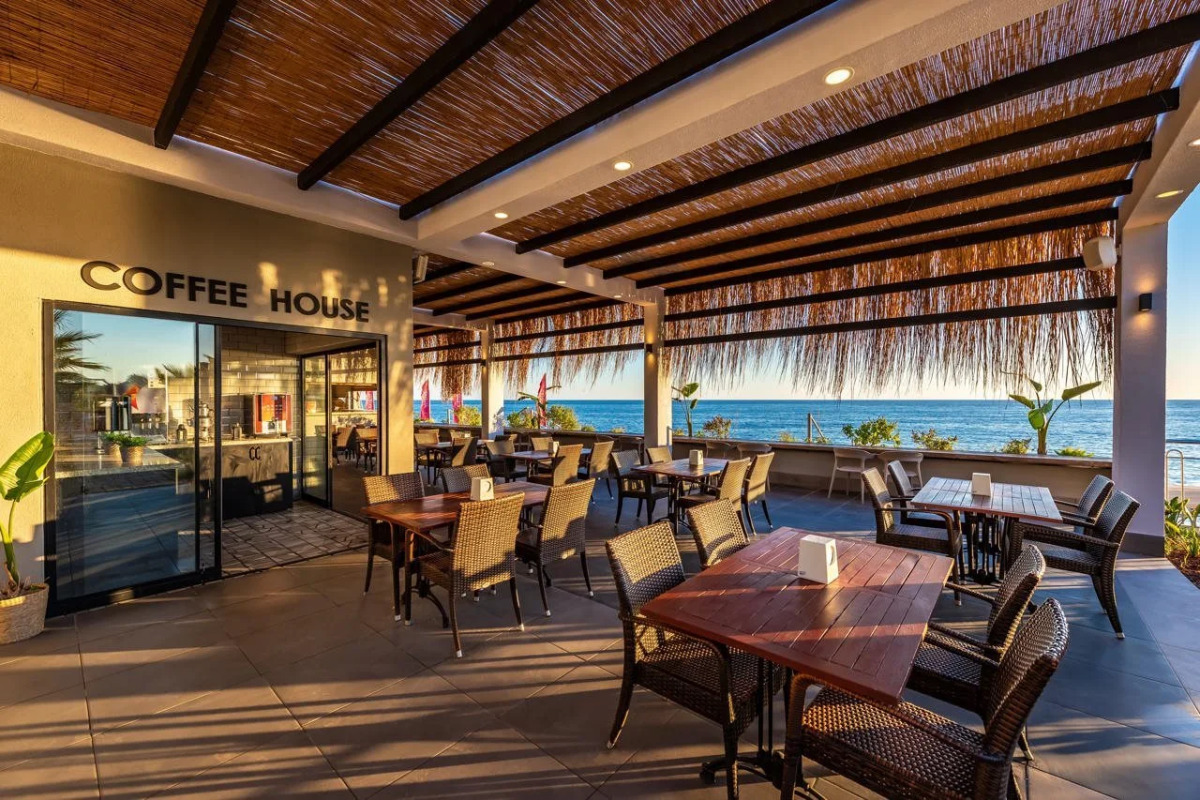 White City Beach - Adults Only