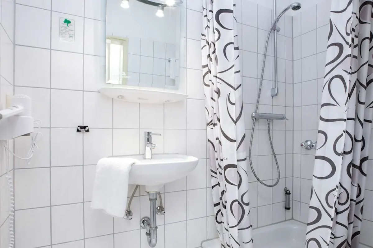 Smart Stay Hotel Schweiz (ex Hotel Schweiz)