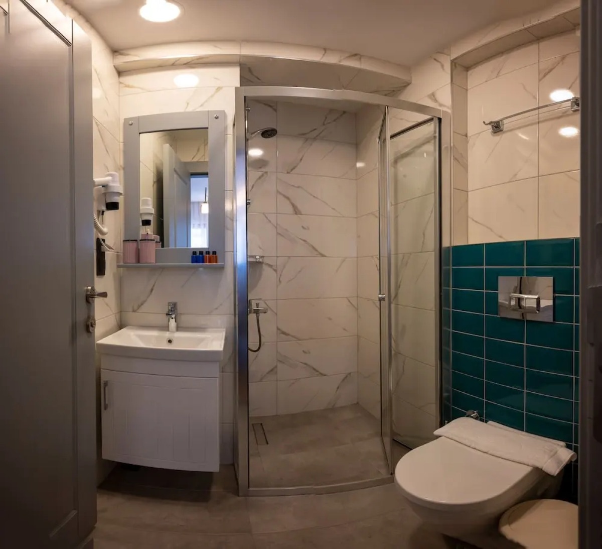 Lynda Hotel - Special Class