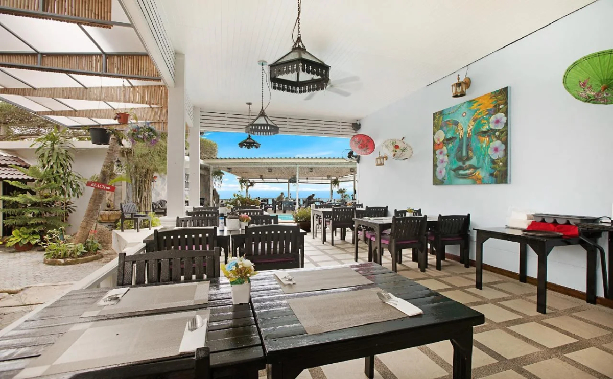 Crystal Bay Beach Resort