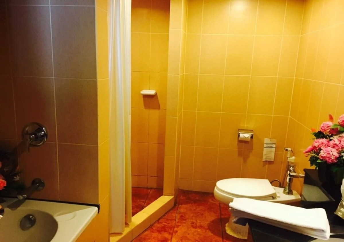 Hadyai Golden Crown Hotel