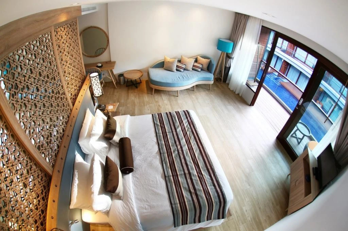 Akira Lipe Resort