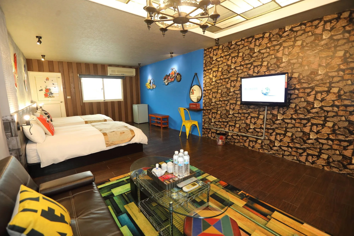 First Place B&B - Hualien Railway Station