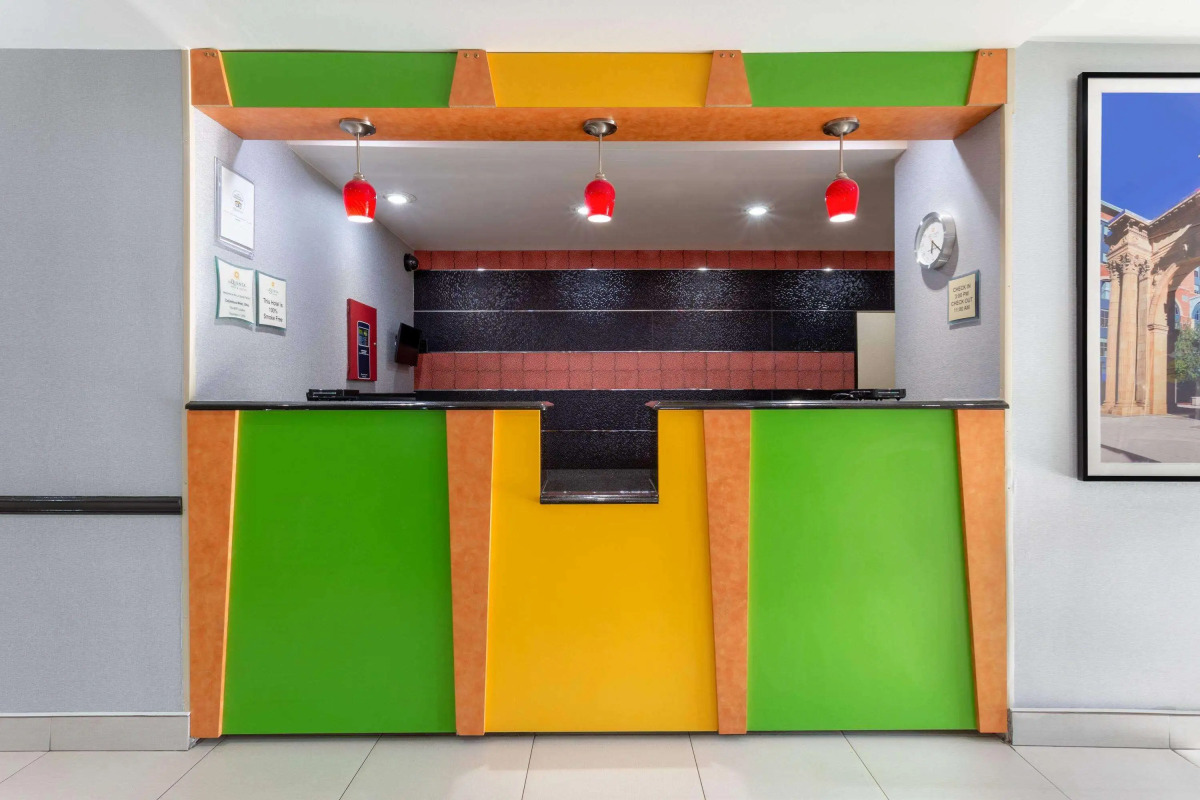 La Quinta Inn & Suites by Wyndham Columbus West - Hilliard