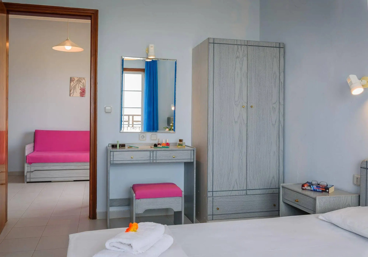 Louladakis Apartments