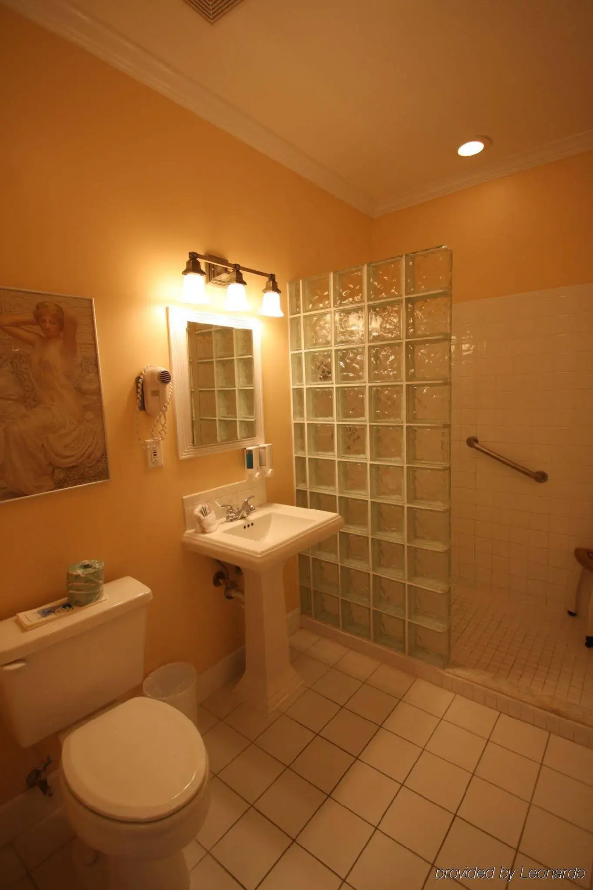 The Southernmost Inn - Adults Only