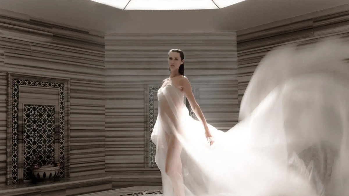 Cratos Premium Hotel & Casino