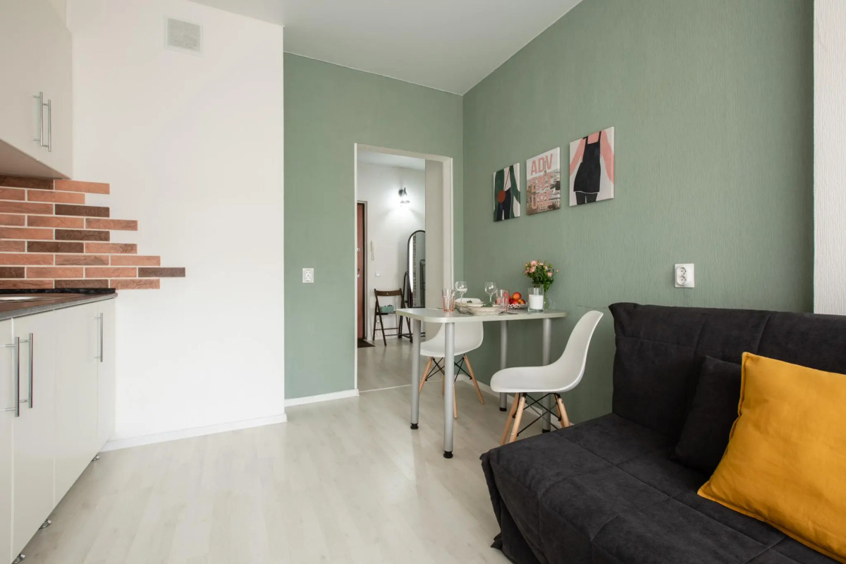 4 Ugla (Четыре угла) на Максима Горького 161