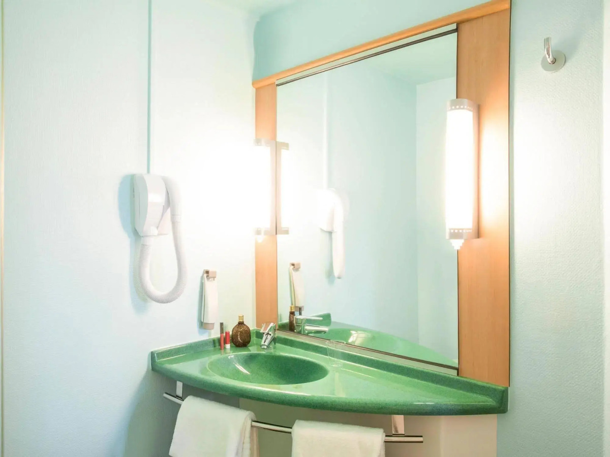 Hôtel ibis Orly Chevilly Tram 7