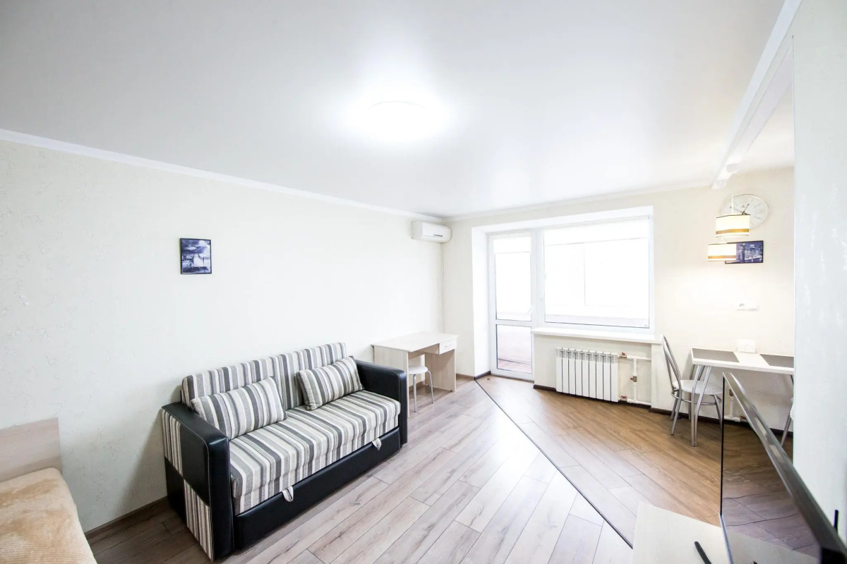 Aday Apartments (Эдэй Апартаменты) на улице Ленина 74