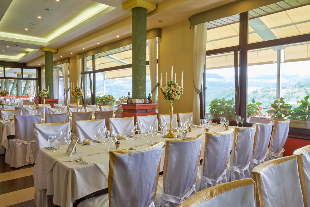 Yantra Grand Hotel -Sharlopov Hotels