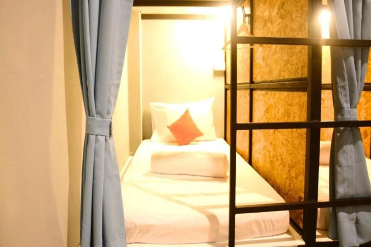 Sleepy Station - Hostel