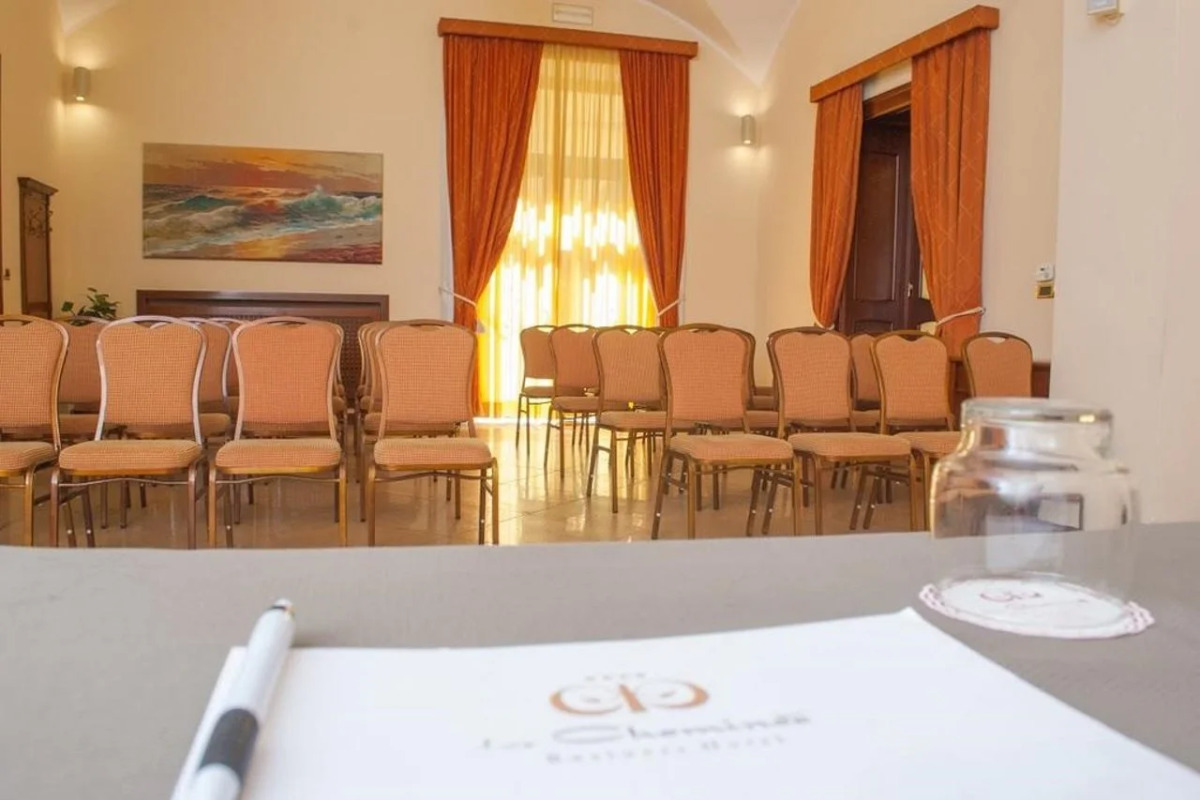 Le Cheminee Business Hotel Napoli