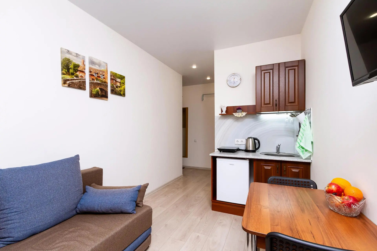 Веста на проспекте Карла Маркса