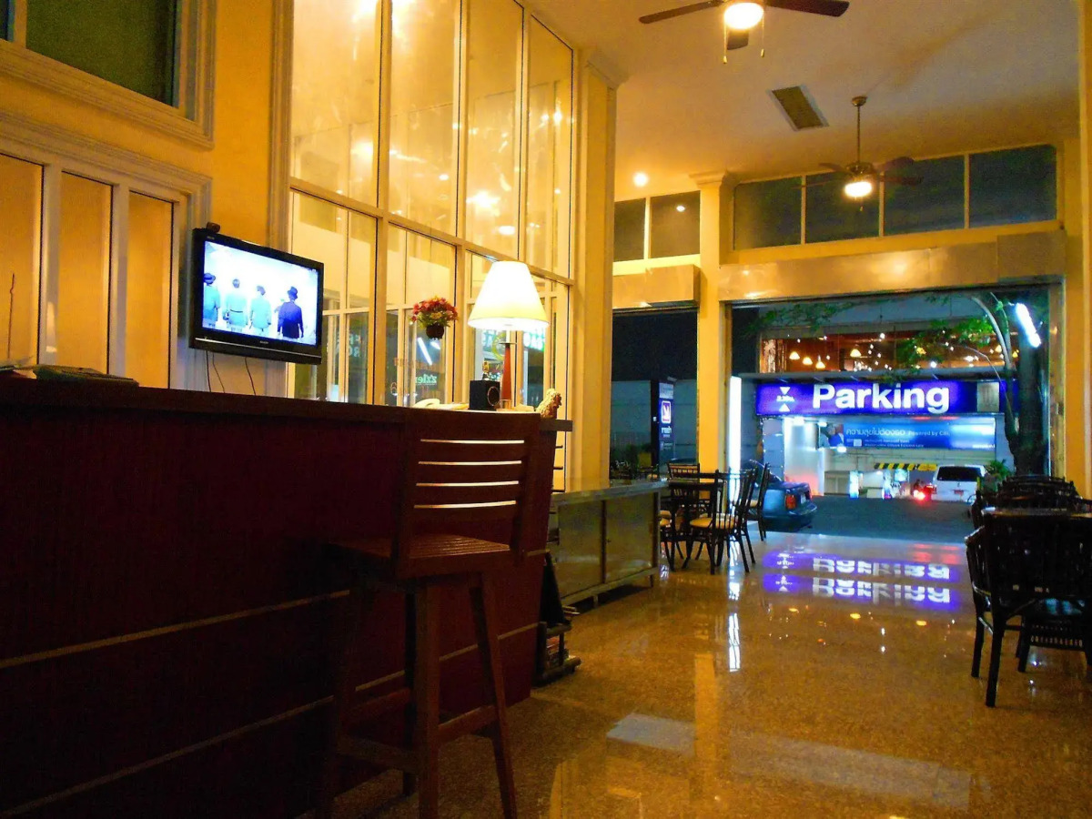 Lodge 61 Bed & Breakfast