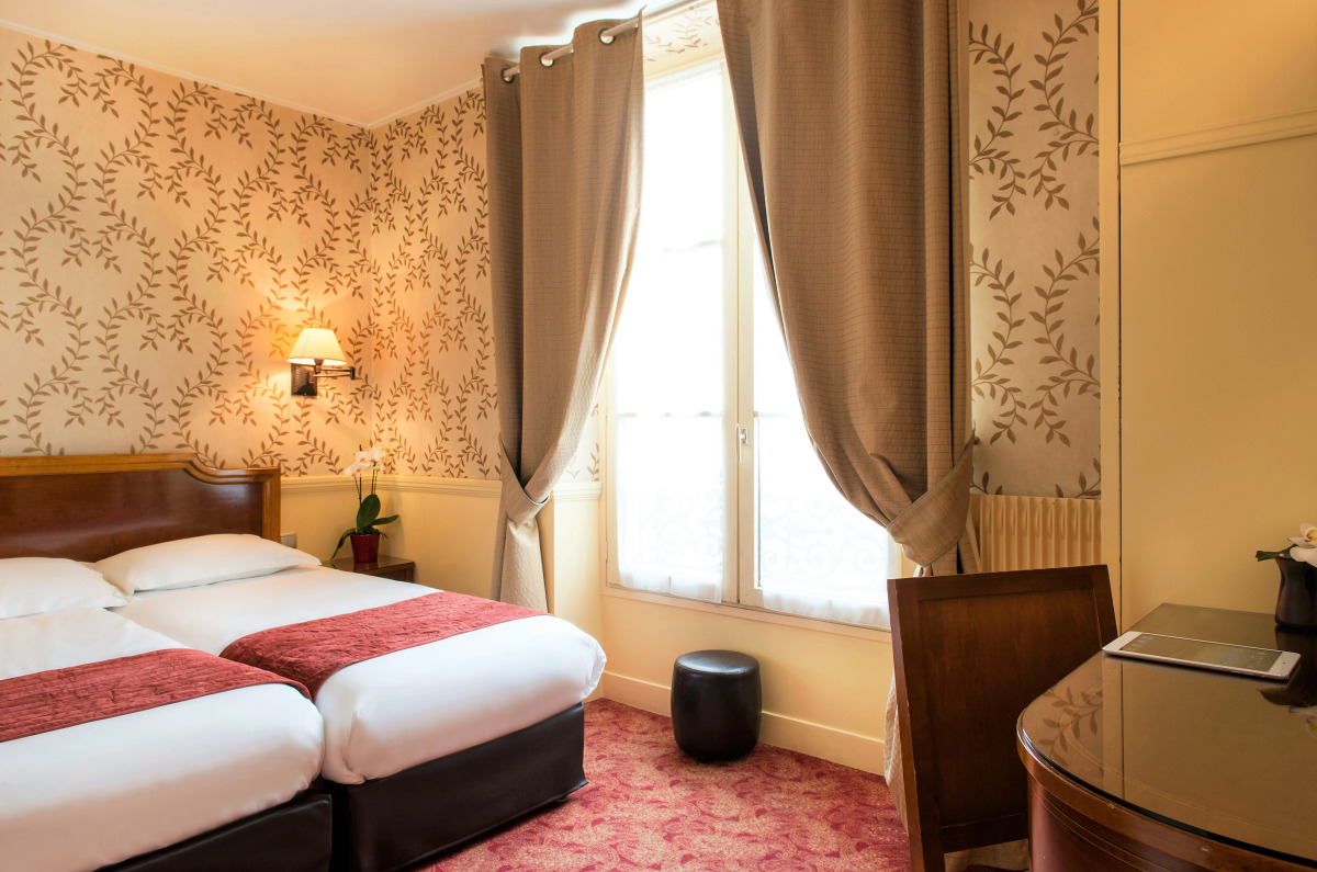 Hotel du Théâtre by Patrick Hayat