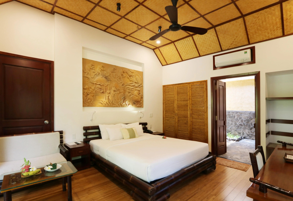 Bamboo Village Beach Resort & Spa