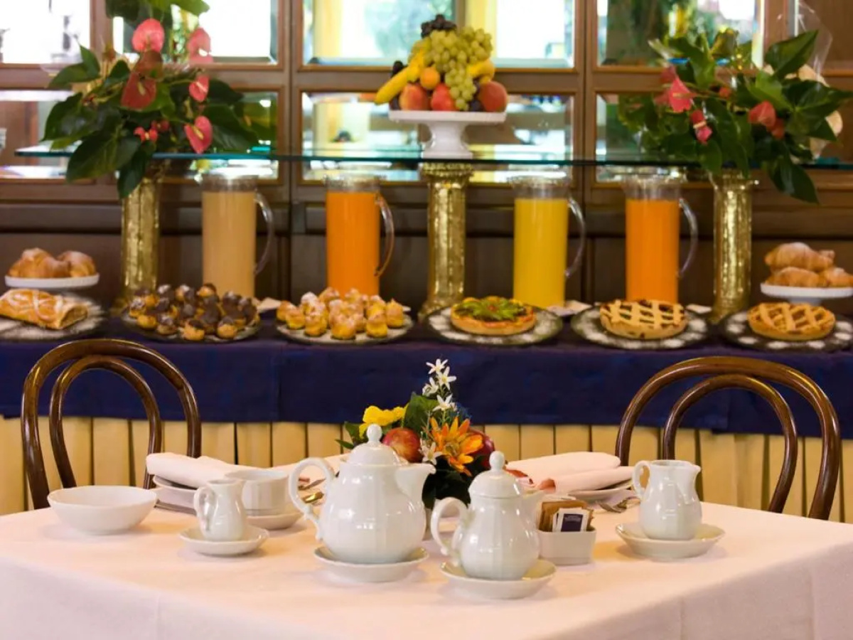 Hotel Savoy