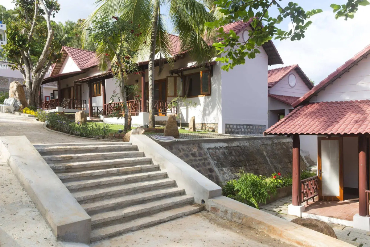 Hong Bin Bungalow Resort