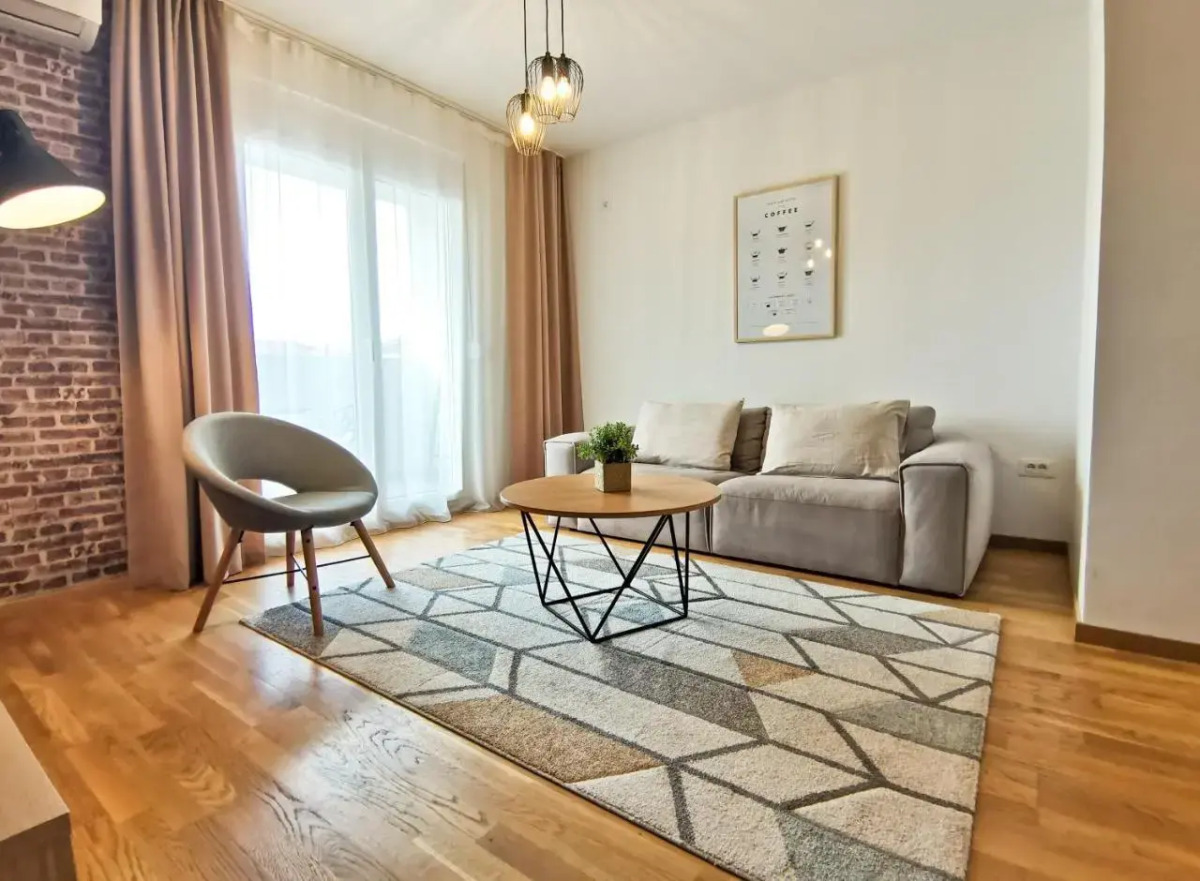 Apartments at Ljubovic Hill Park