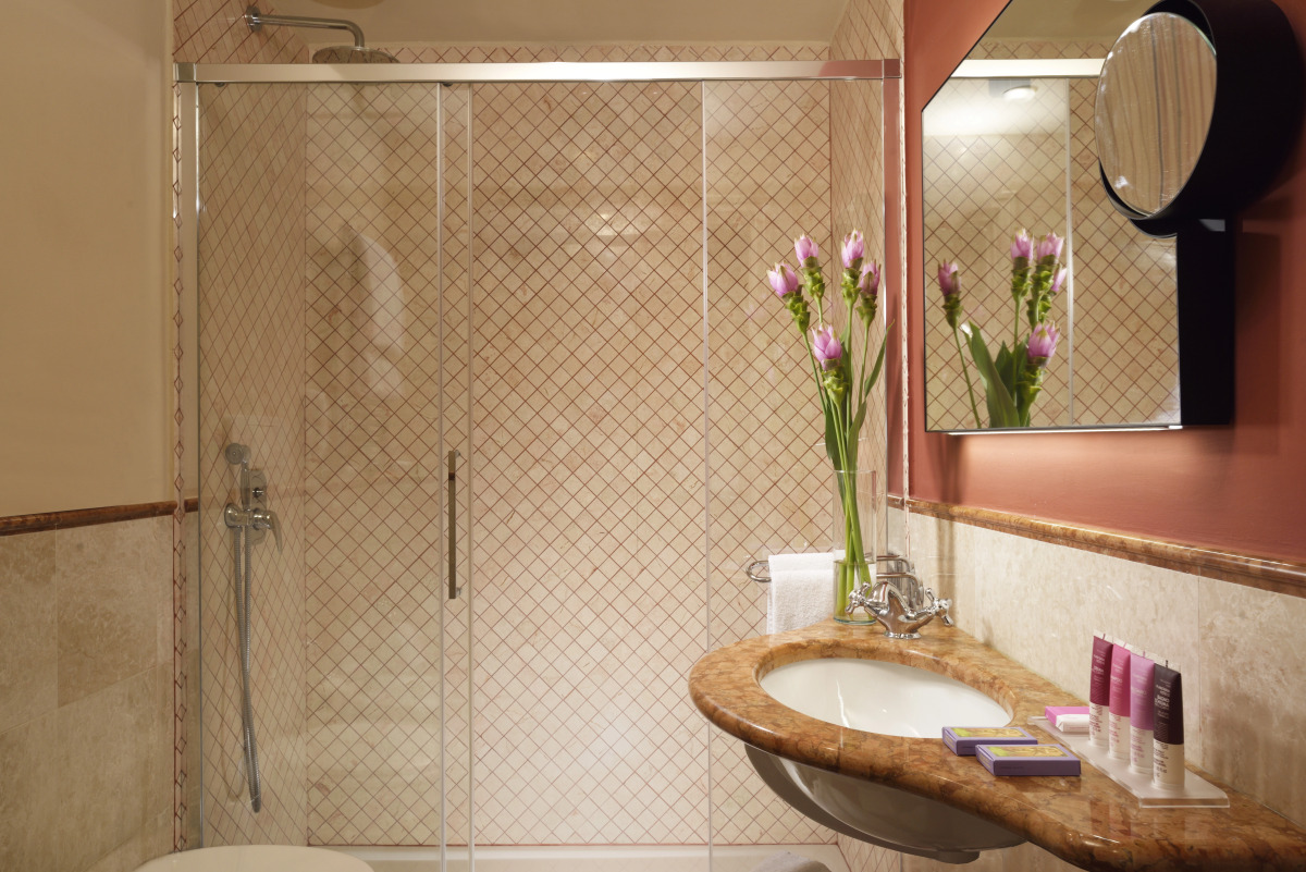 Отель Continental Genova