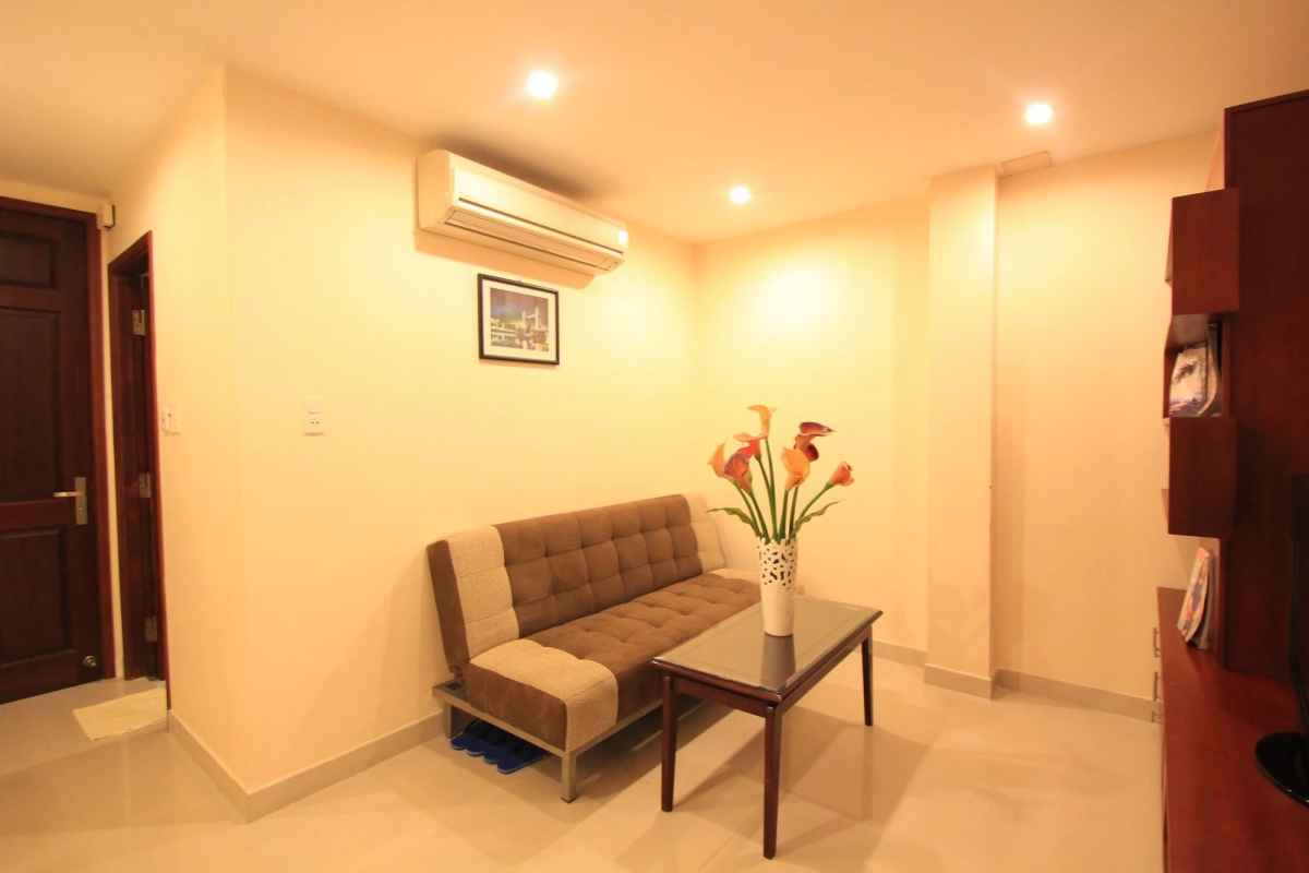 Ipeace Hotel