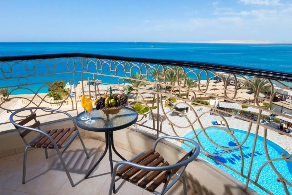 Sphinx Aqua Park Beach Resort