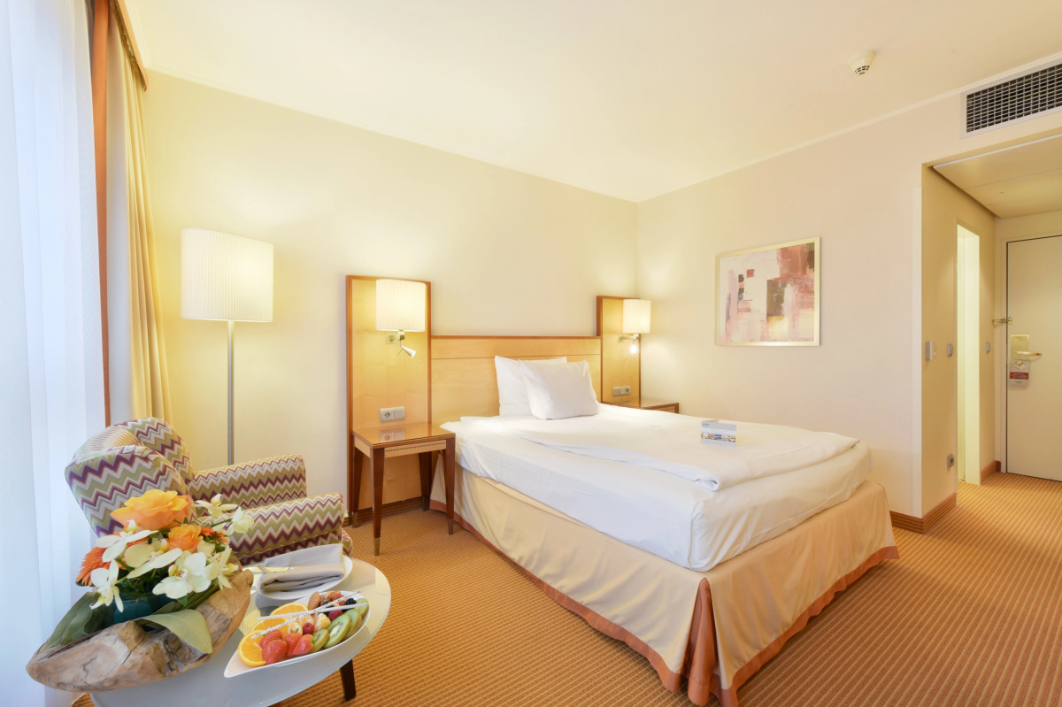 Отель The Q - Quadro City Hotel