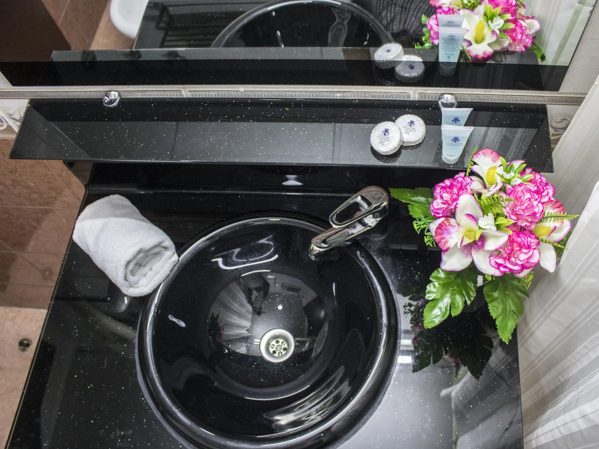 Отель Al Maha Regency