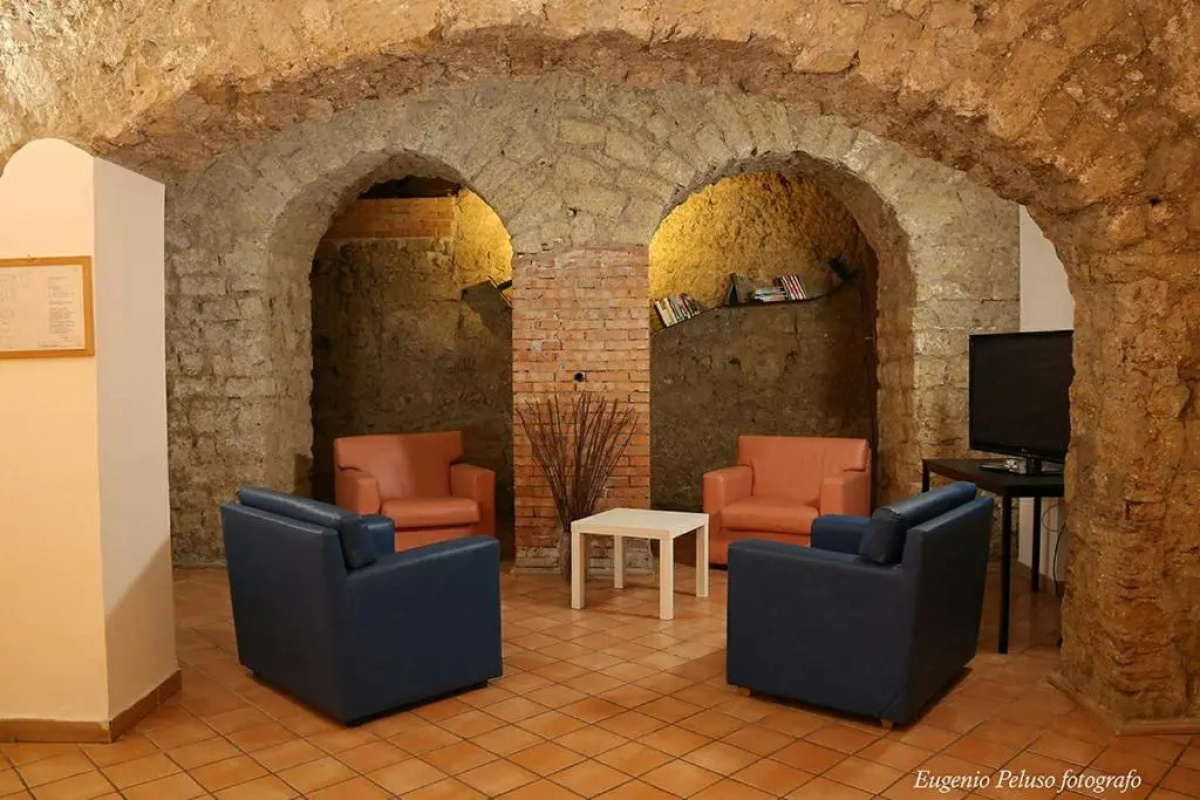 Caravaggio Hotel