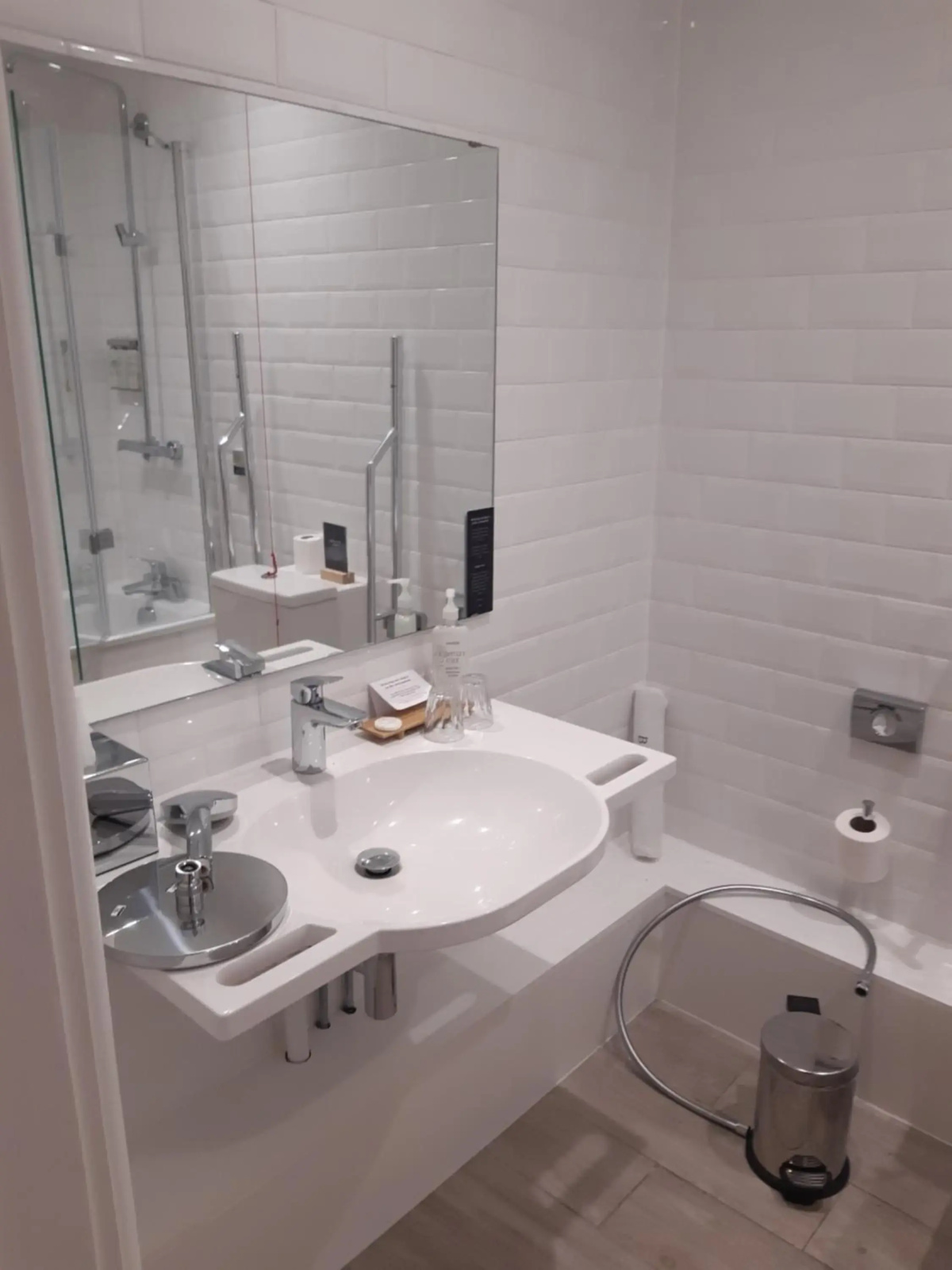 voco Oxford Spires by IHG