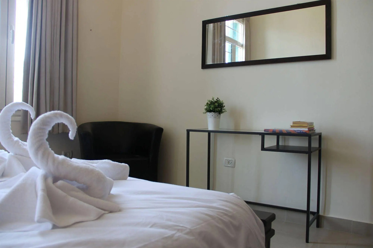 Allenby Bauhaus Apartments