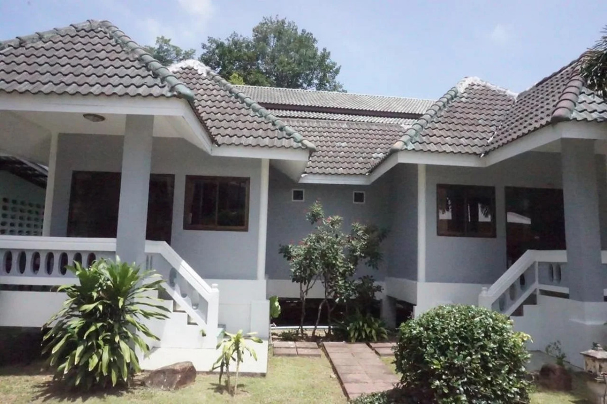 Phi Phi Andaman Beach Resort