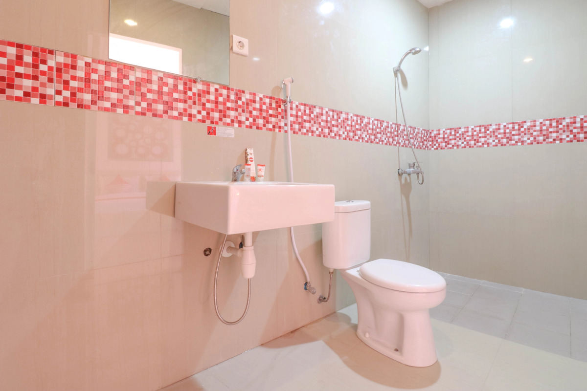 OYO 1489 Simona Hotel