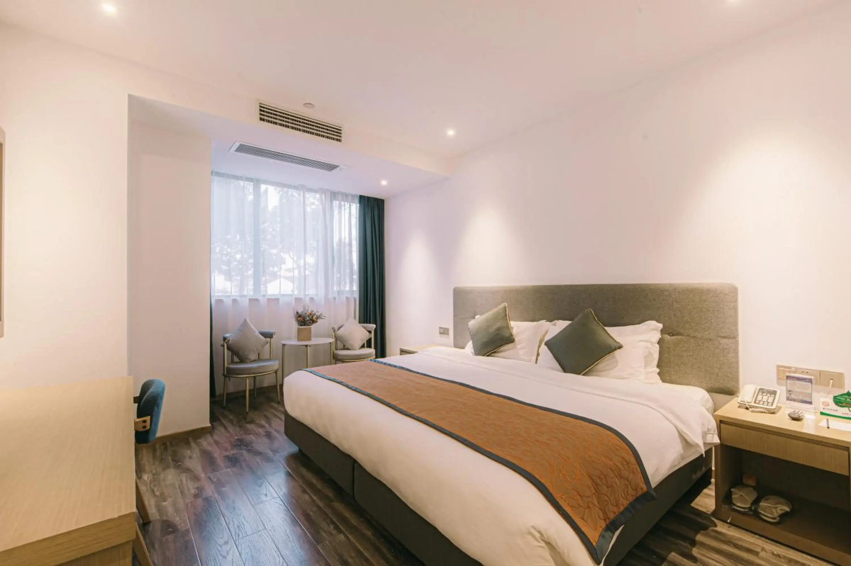 Shanghai JOYFUL YARD Hotel