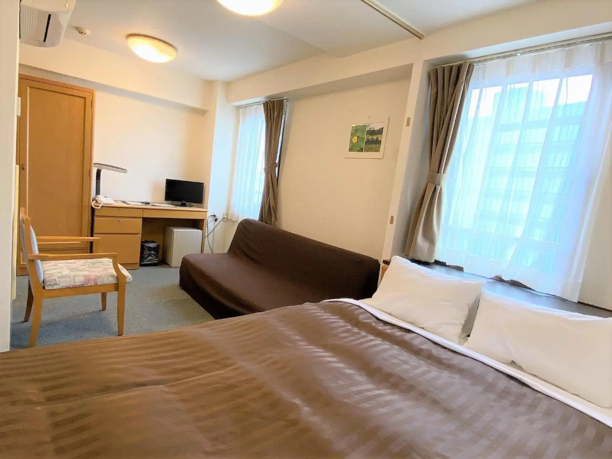 Sakura Hotel Hatagaya