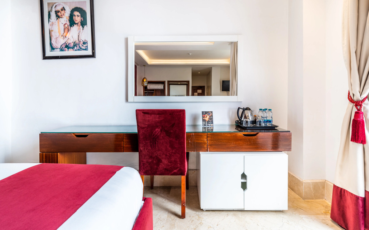 One hotel Casablanca