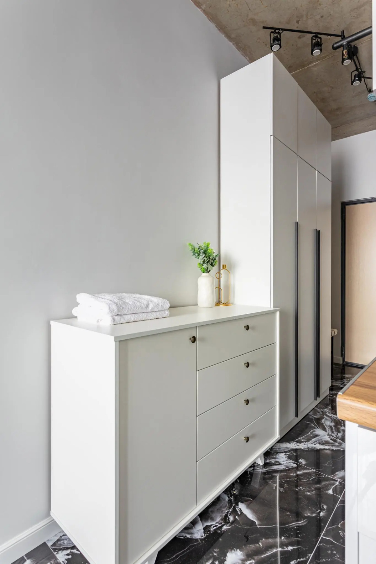 InHome24 (ИнХоум24) на улице Западная