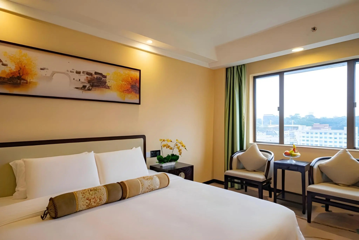 Guangdong Hotel-Free Shuttle & Registration Counter Service during Canton Fair