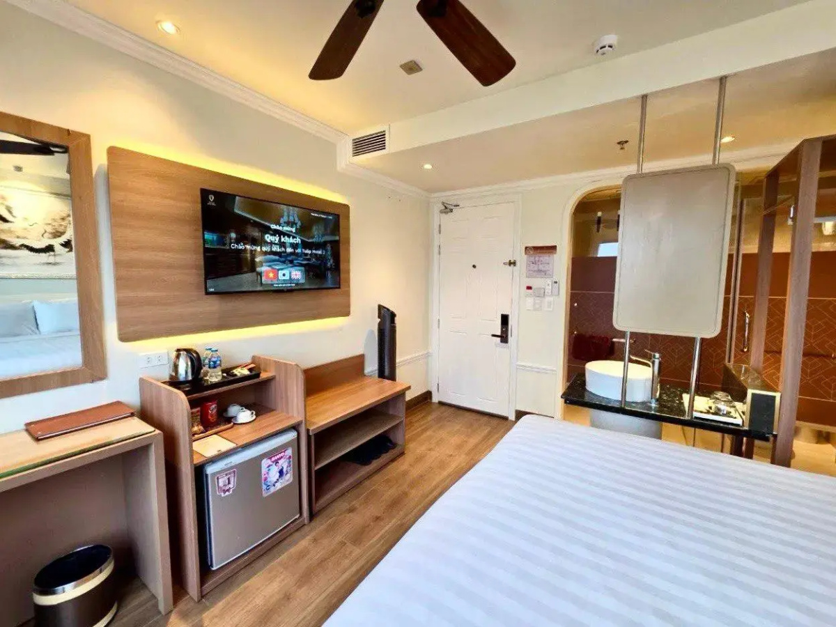 Tulip Hotel 2