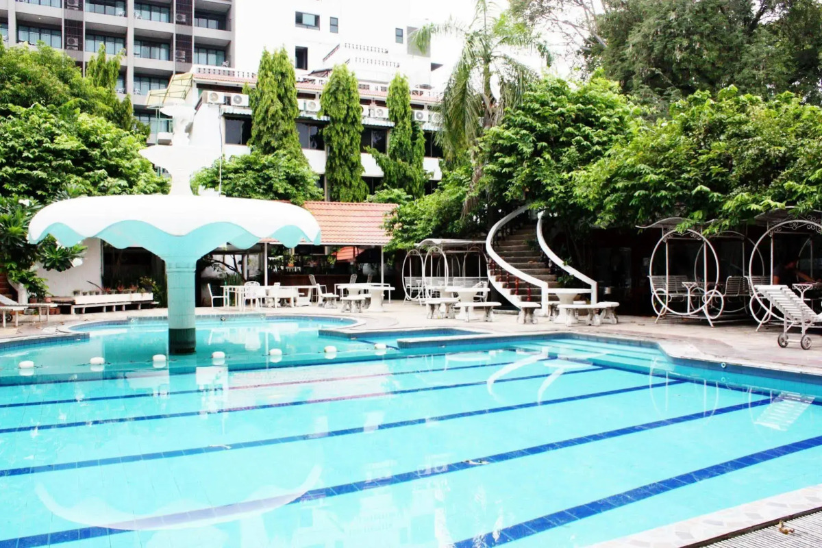 Seashore Pattaya Resort