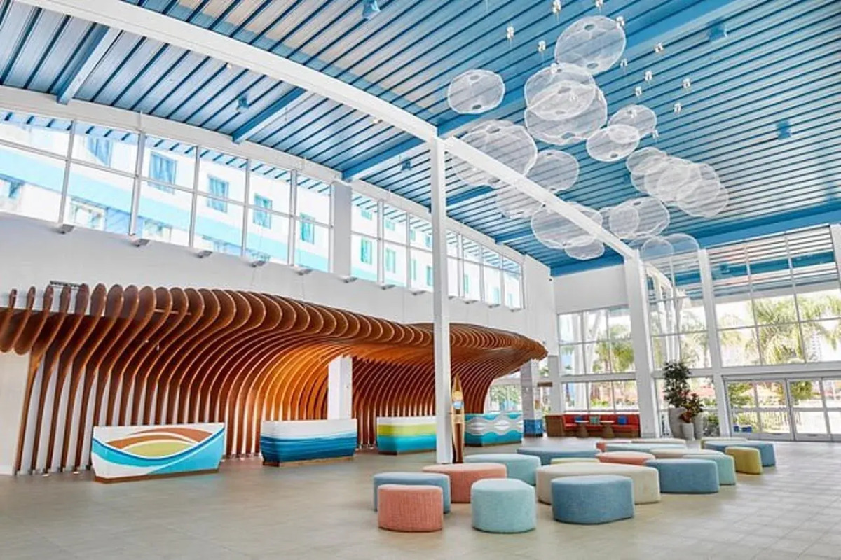 Universal's Endless Summer Resort - Surfside Inn and Suites